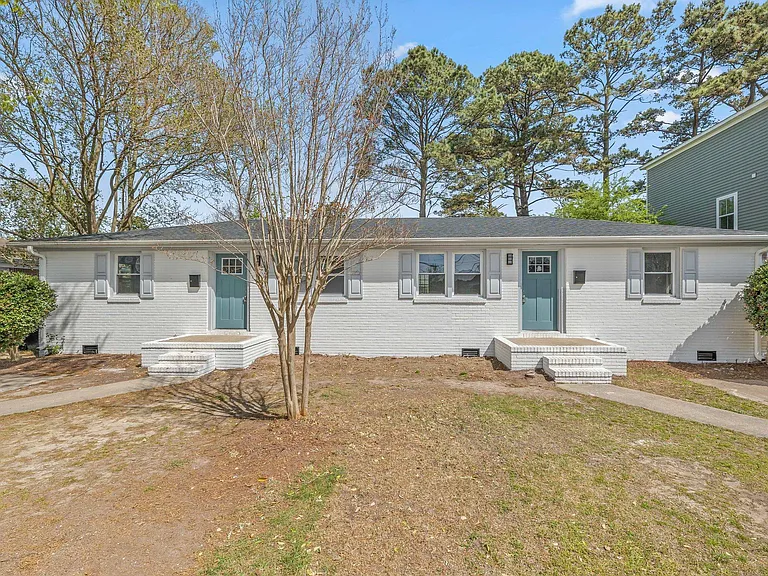 4268 Lee Ave — Photo 22