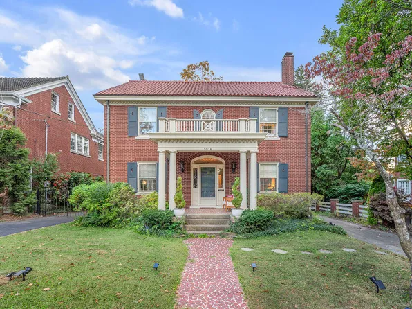1016 Richmond Rd, Lexington, KY 40502