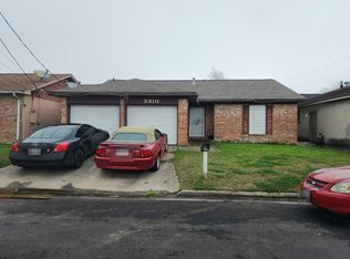 2310 72nd St, Galveston, TX 77551