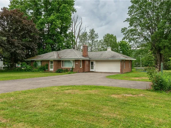 8430 Boston State Rd, Boston, NY 14025