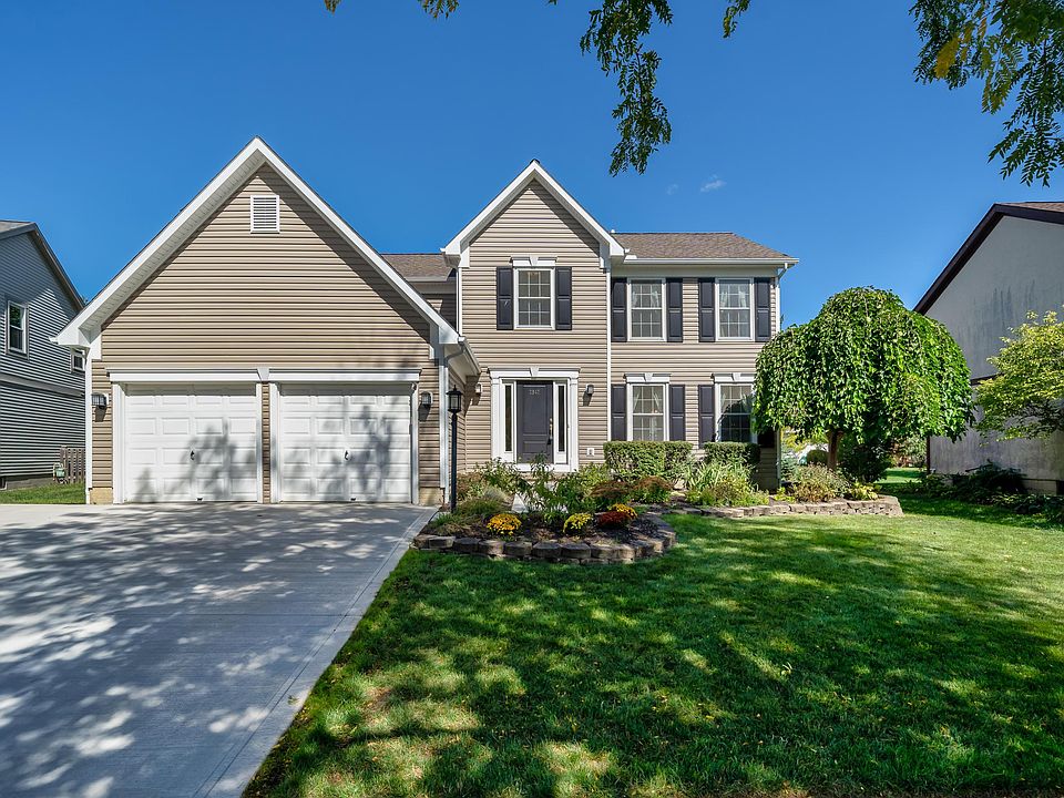 1st image of 2947 Honeysuckle Ln