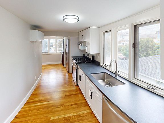2nd image of 223 Main St #2A
