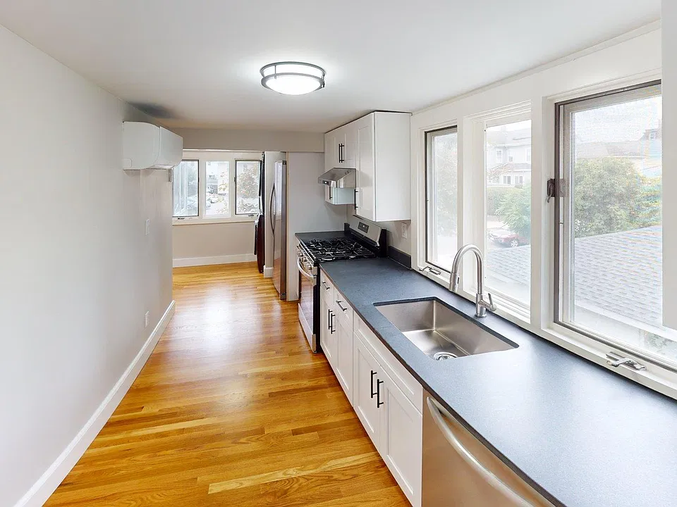 223 Main St #2A