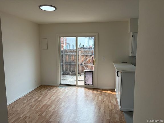 4th image of 3604 W Radcliff Avenue