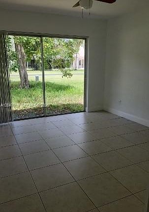 3rd image of 1451 Egret Rd