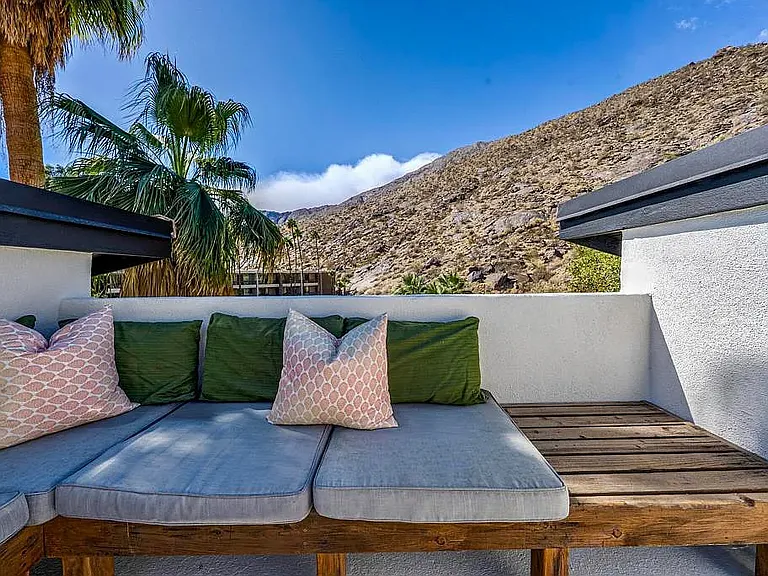 151 S Tahquitz Dr — Photo 20