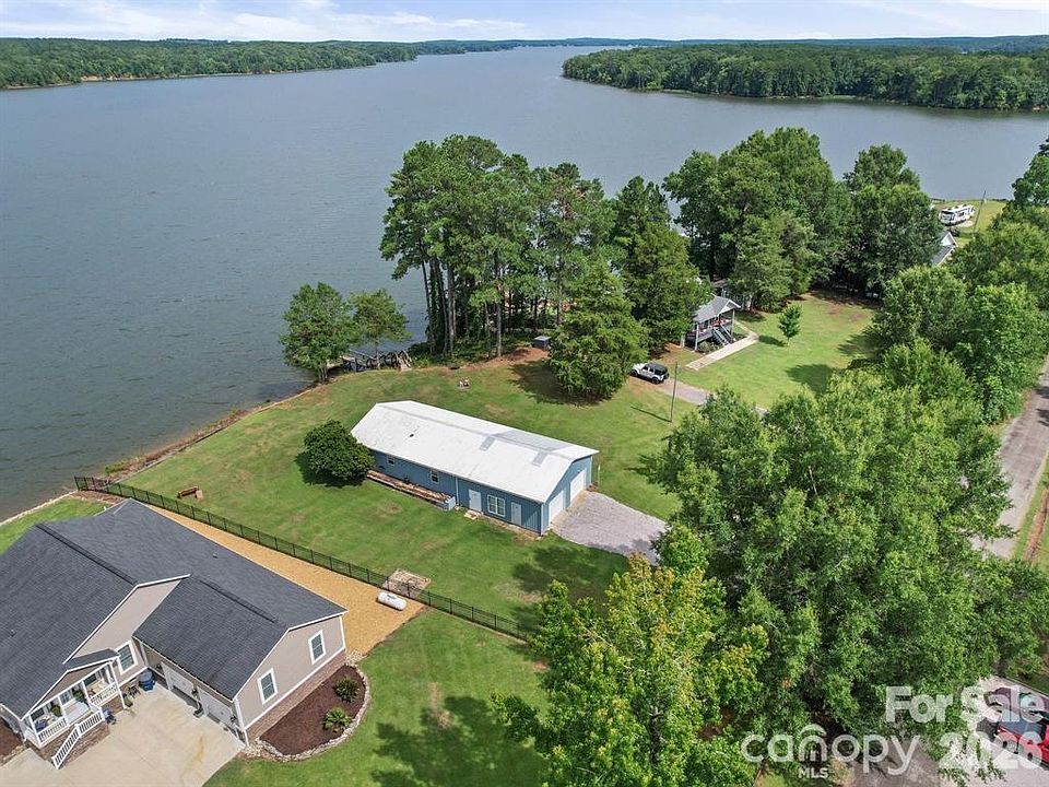 1st image of 275 S Waters Edge Dr
