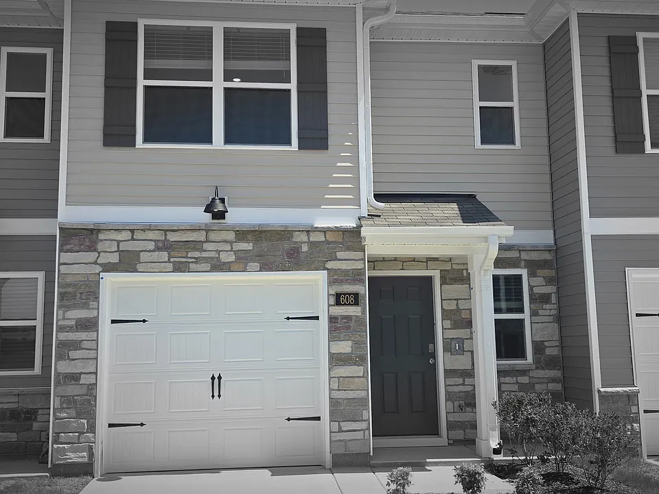 608 Wilder Bloom Path