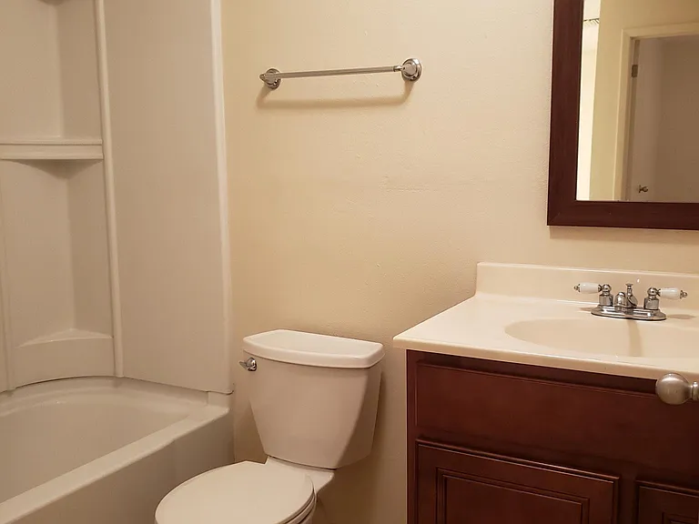 148 Shady Oak Ave — Photo 5