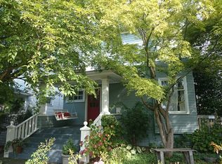 1246 17th Ave E, Seattle, WA 98112