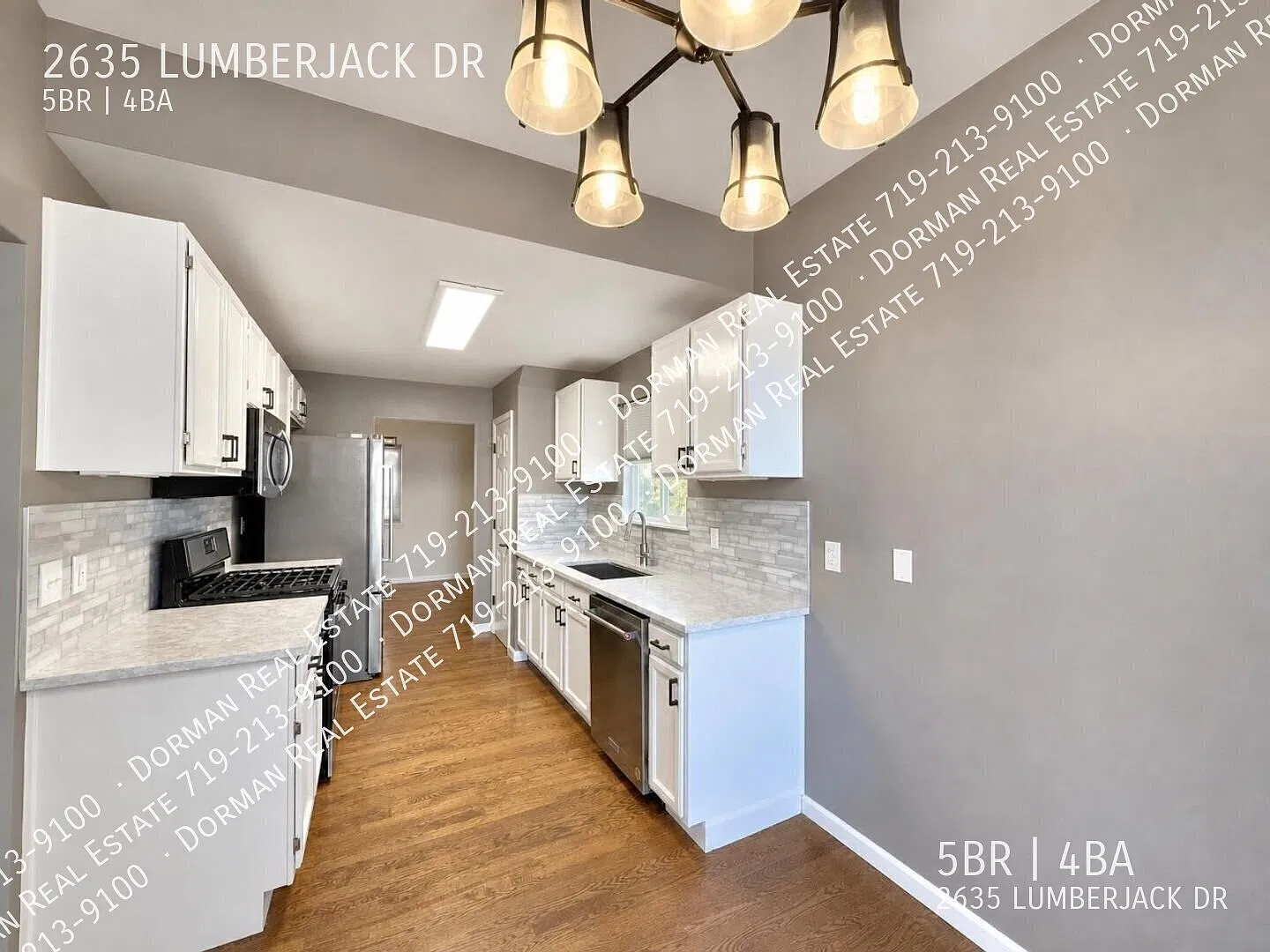 Desirable 5-Bedroom Home Located in Creekside — Photo 3