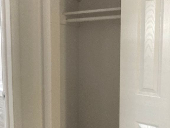 3rd image of 1912 S Douglas St APT 5