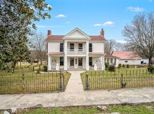 206 Russell St, Petersburg, TN 37144