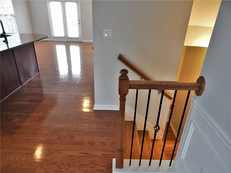 10829 Yorkwood St — Photo 53