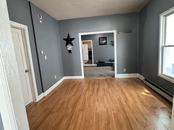 415 Victory Ave Floor 1, Schenectady, NY 12307
