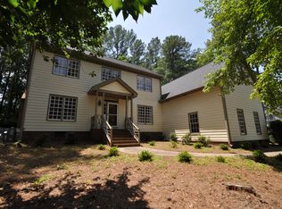 6121 Chowning Ct, Raleigh, NC 27612