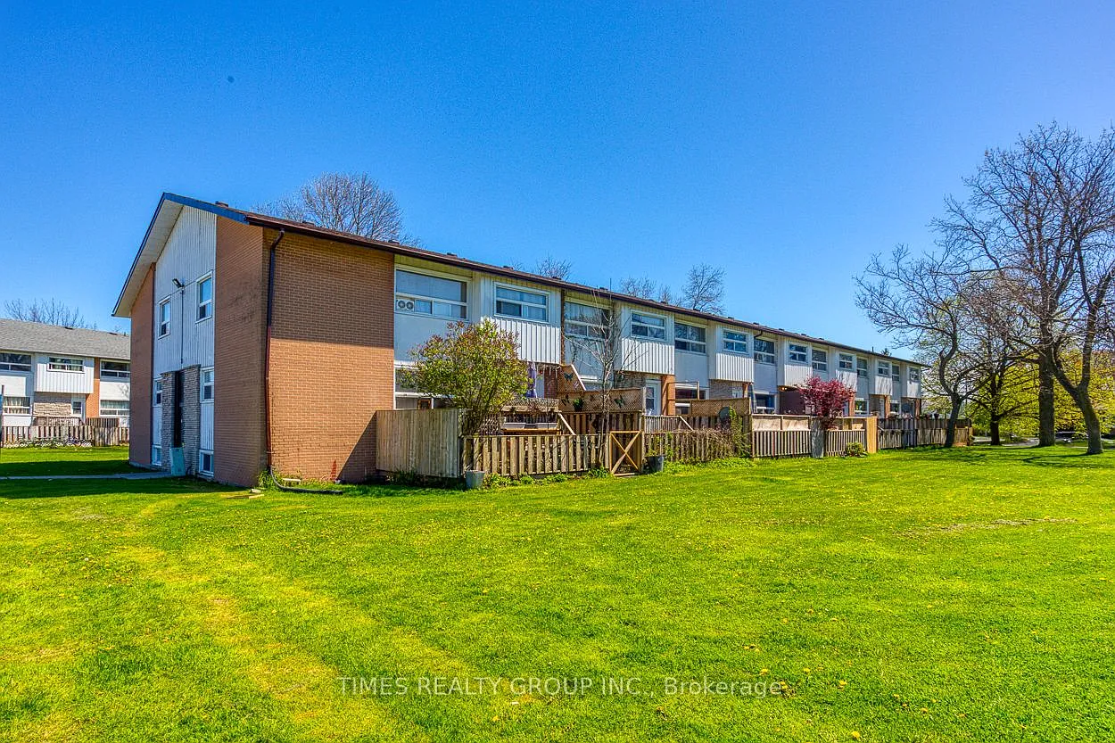 2 bed, $1,625 — Photo 3