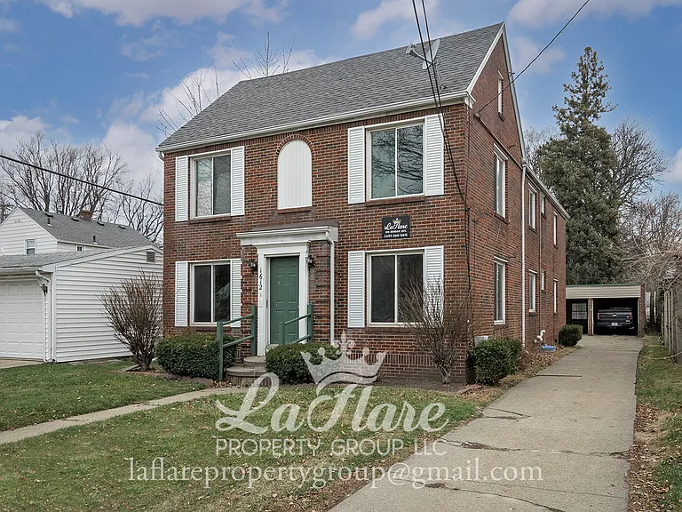 1612 Berdan Ave #2 — Photo 13