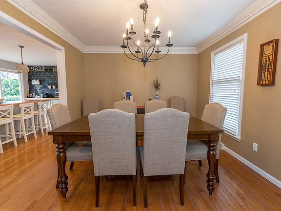 Dining Room with REAL Hardwood Floors