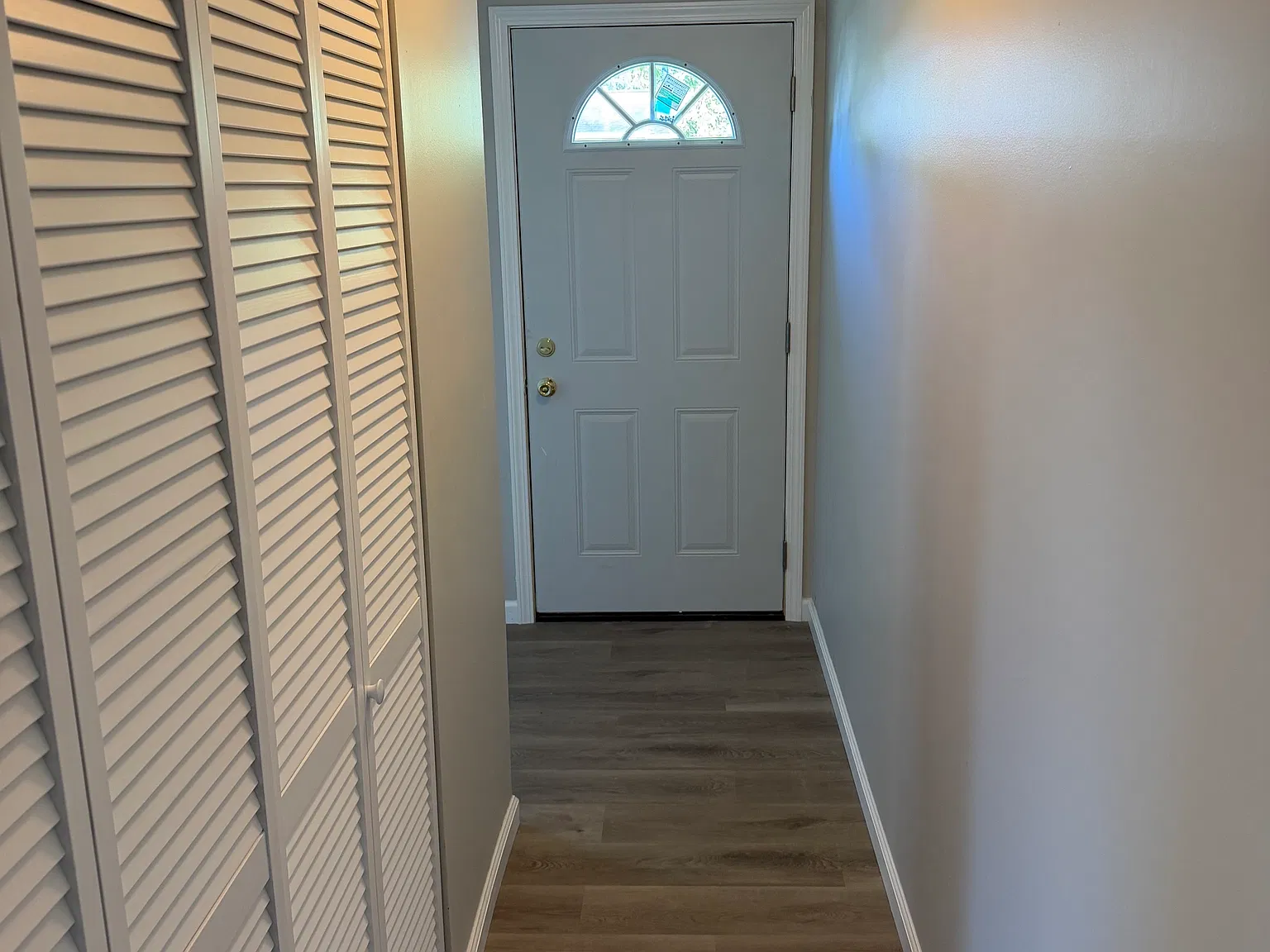 3 bed, 1116 sqft, $1,800 — Photo 3