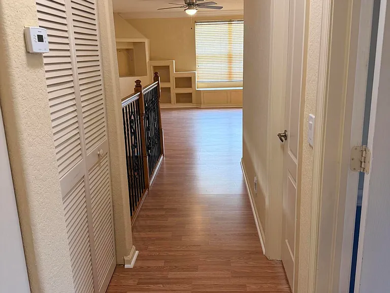 108 Kensington Way — Photo 47