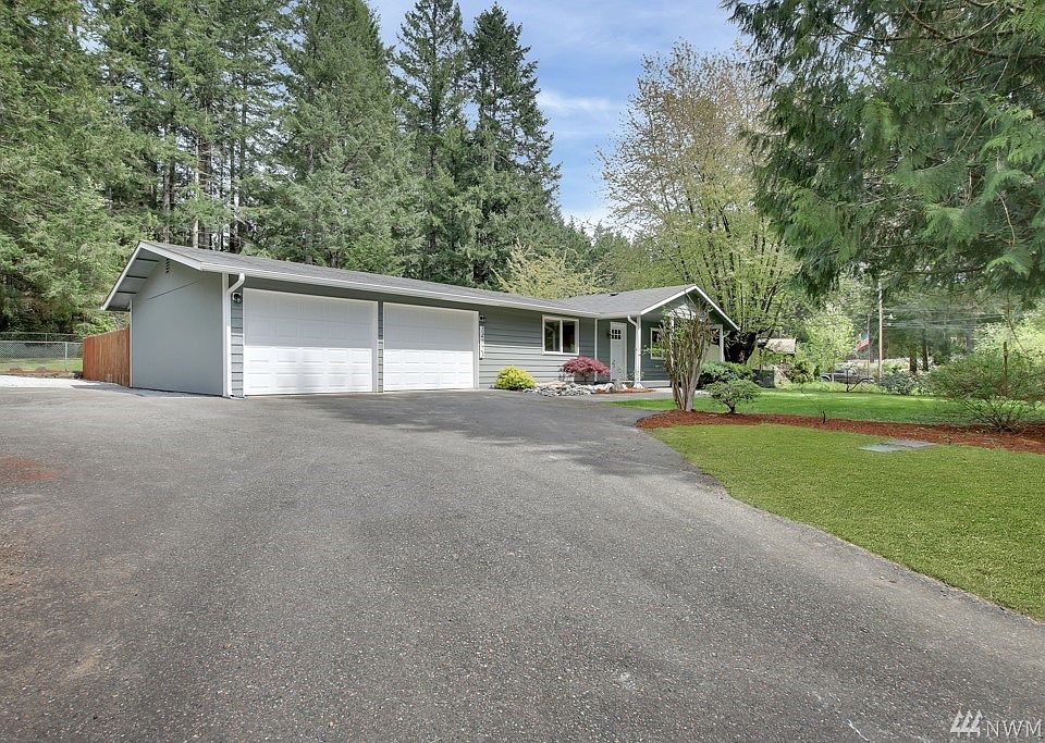 1st image of 14723 Parkdale Dr N