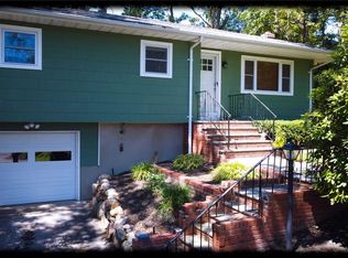 91 Freya Rd, Rocky Point, NY 11778