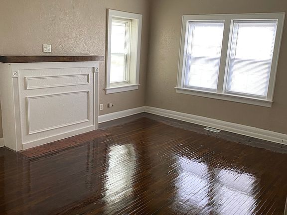 5th image of 3256 Stickney Ave APT 4