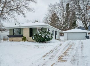 N84W18113 Imperial COURT, Menomonee Falls, WI 53051