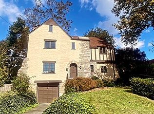 15 Upland Rd, New Rochelle, NY 10804