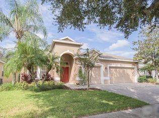 5810 Heronview Crescent Dr, Lithia, FL 33547