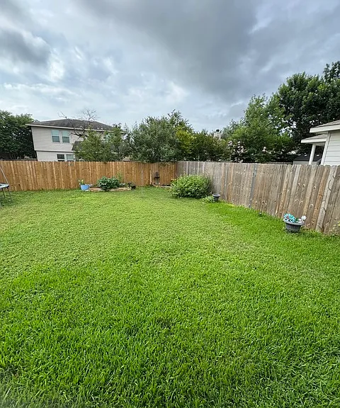 337 Longhorn Way — Photo 2
