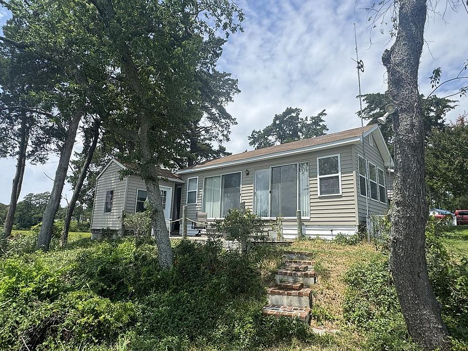 1st image of 6012 Pin Oak Ct