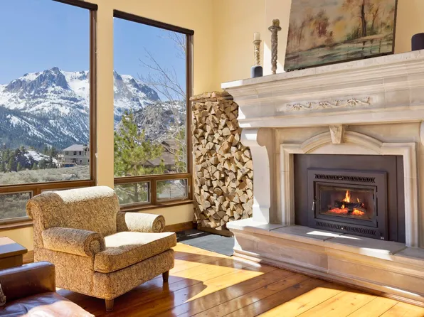 70 Highland Dr, June Lake, CA 93529