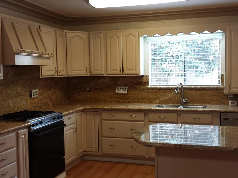 1431 Alta Ave — Photo 3