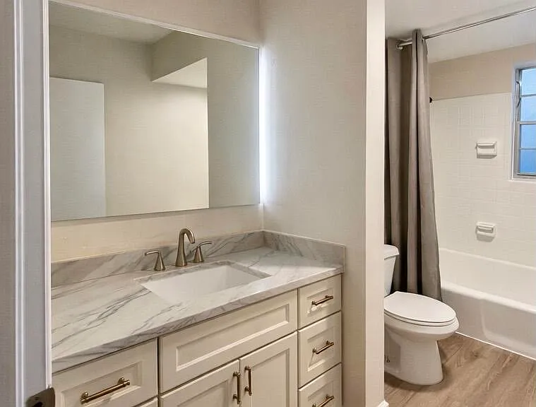 311 E Ocean Ave #205 — Photo 10