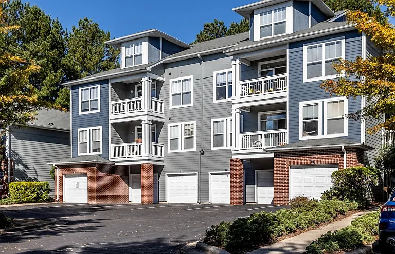 High House at Cary Apartments — Photo 3