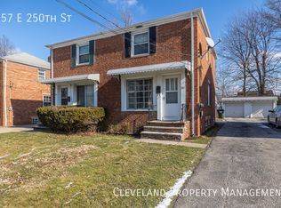 357 E 250th St, Euclid, OH
