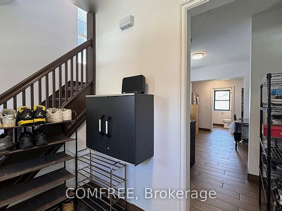3rd image of 3277 Baby St
