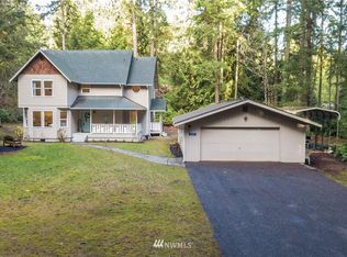 2004 NE Stapleton Ln, Poulsbo, WA 98370