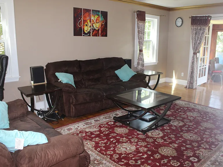 8 Park Ave — Photo 14