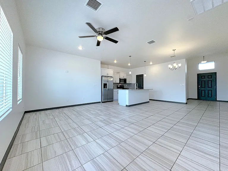 121 Alamito Creek Ave — Photo 4