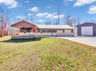 60 Growden Ln, Tullahoma, TN 37388