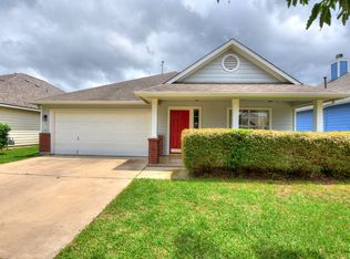 121 Greenside Ln, Georgetown, TX 78633