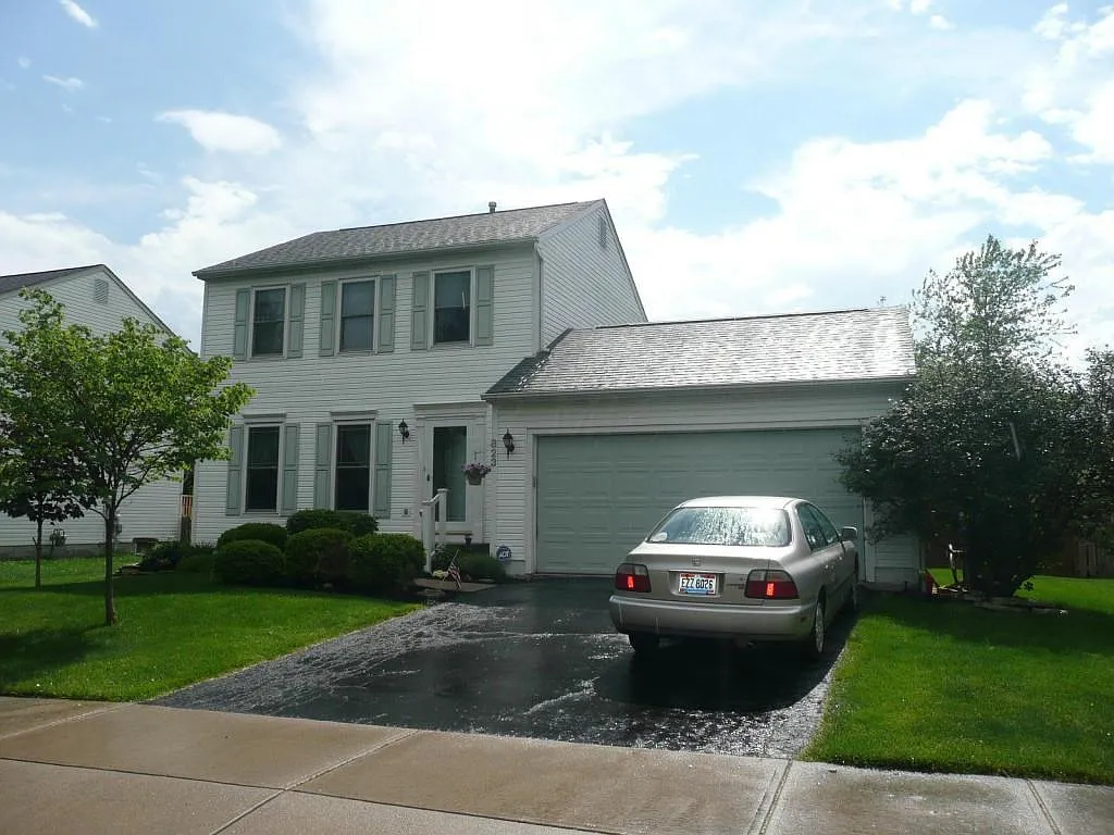 823 Buehler Dr photo 1