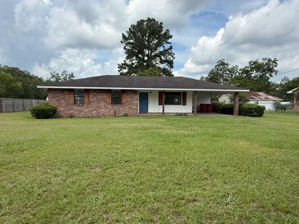 335 Walker St, Blackshear, GA 31516