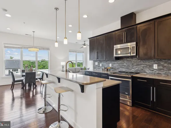 1107 Walter Reed Dr S #502, Arlington, VA 22202