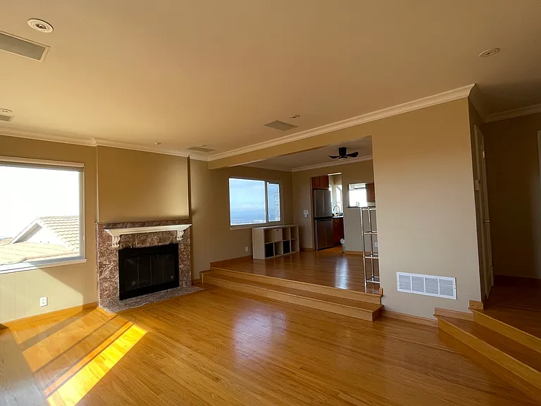820 Ahwahnee Dr — Photo 1
