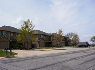 1568 S Goebel Cir, Wichita, KS 67207