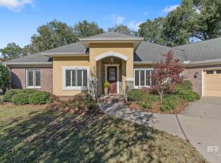 310 S Tee Dr, Fairhope, AL 36532